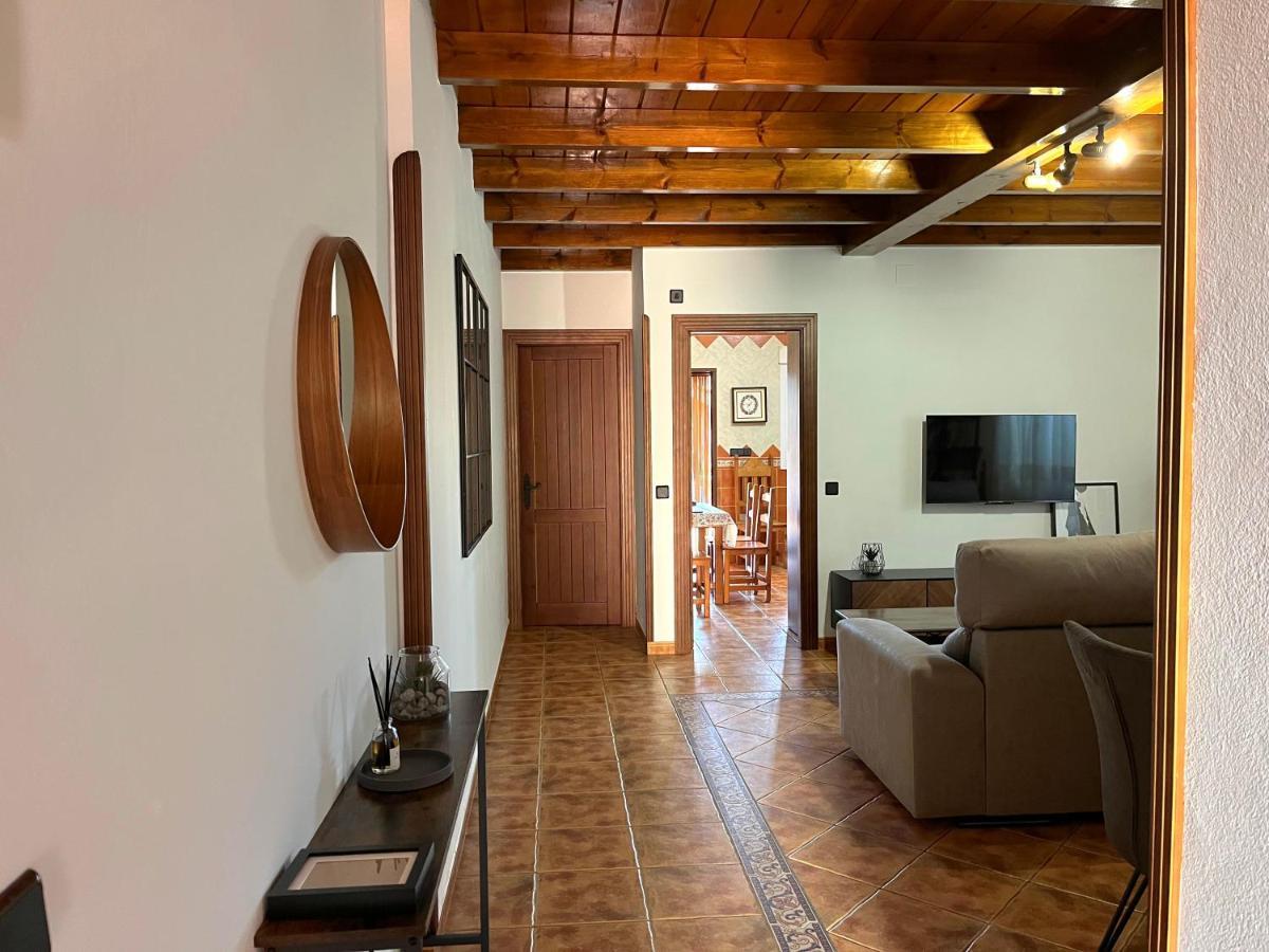 Chalet El Parral - Piscina Y Sala De Cine Malaga Bagian luar foto